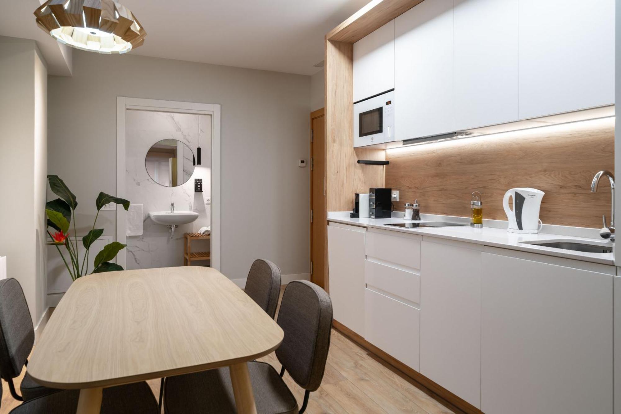 Limehome Bilbao Tristan De Leguizamon Kalea Εξωτερικό φωτογραφία